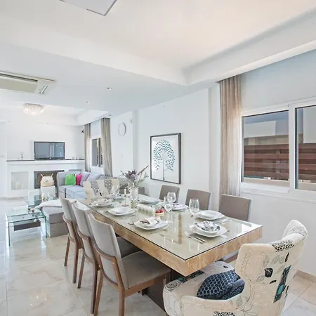 Villa Citrus Luxury *