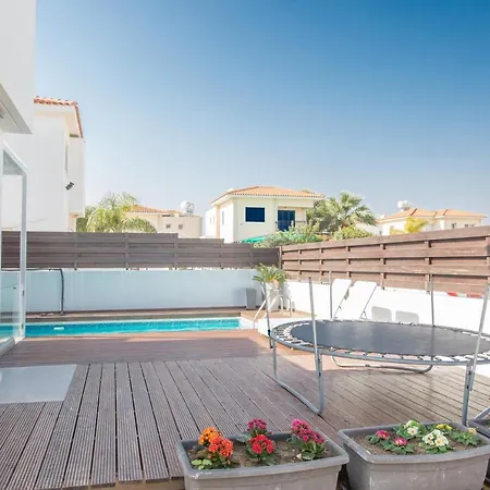 Citrus Luxury Villa *