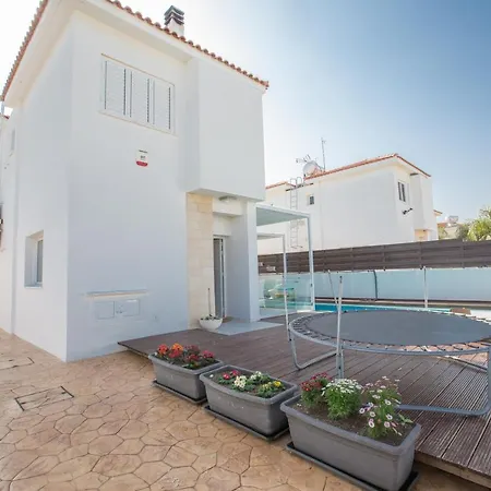 Citrus Luxury Protaras